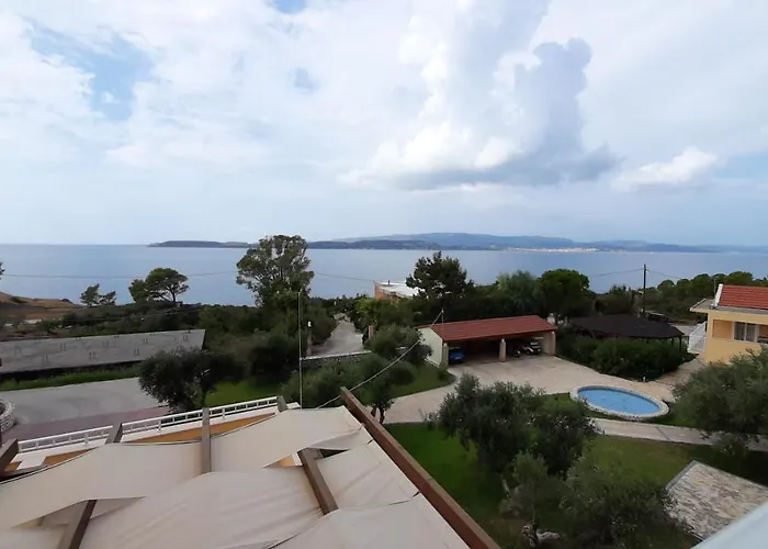 Best Lassi (Kefalonia) Hotels For Families With Kids near Archaeological Museum of Argostoli