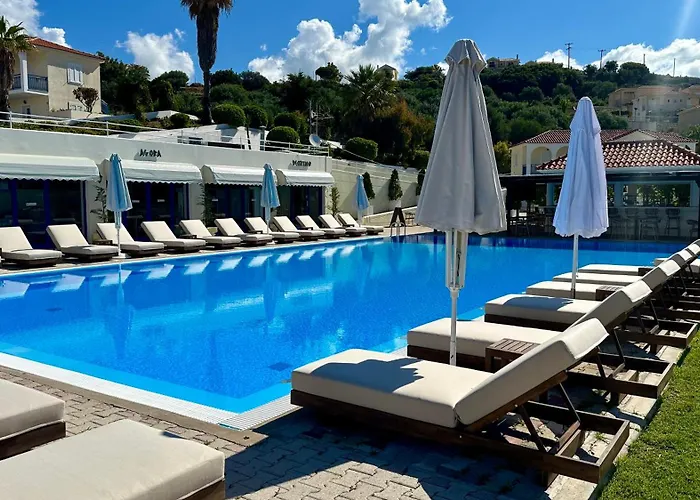 Lassi (Kefalonia) Self Catering Holidays near Makris Gialos Beach